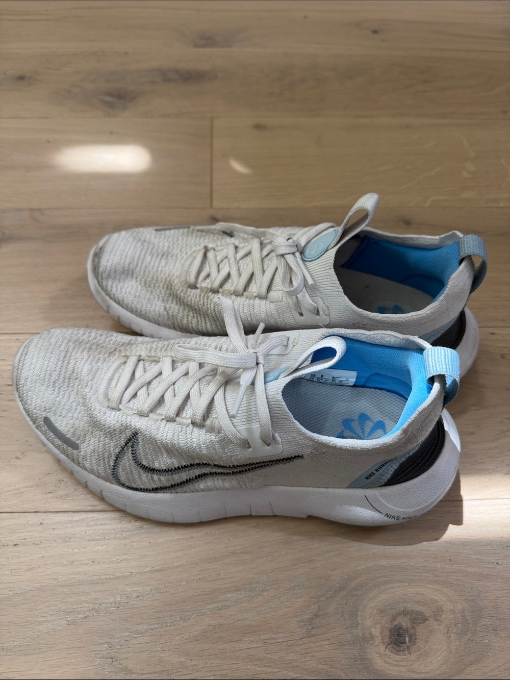 Nike Free White Knit Runners with Blue Interior